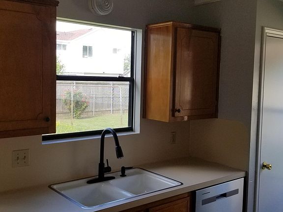 Kitchen (1)
