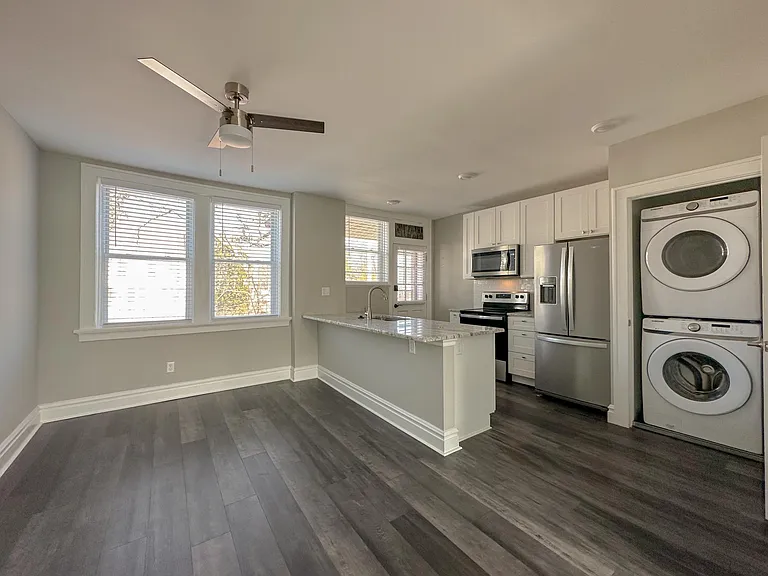 7505 Pershing Ave #2E — Photo 18