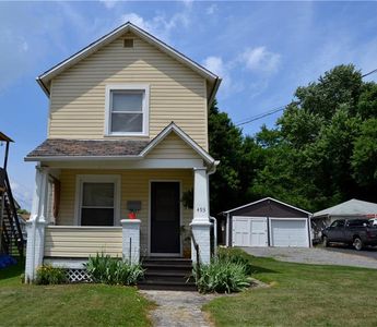 493 Fisher Hill St, Sharon, PA, 16146