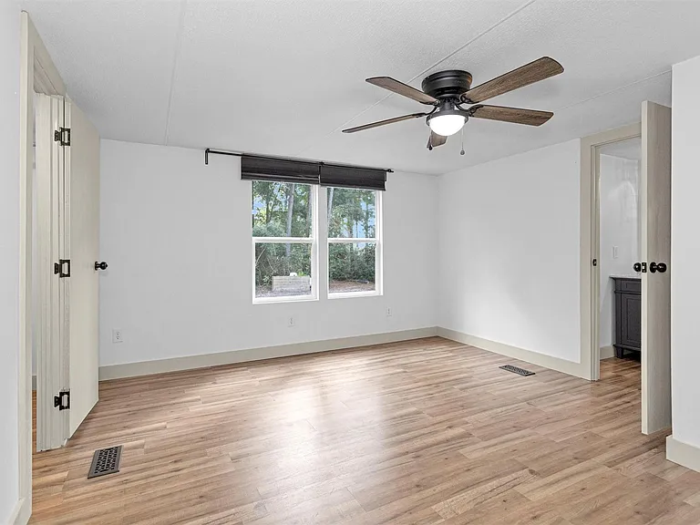 5500 Penny Rd — Photo 8