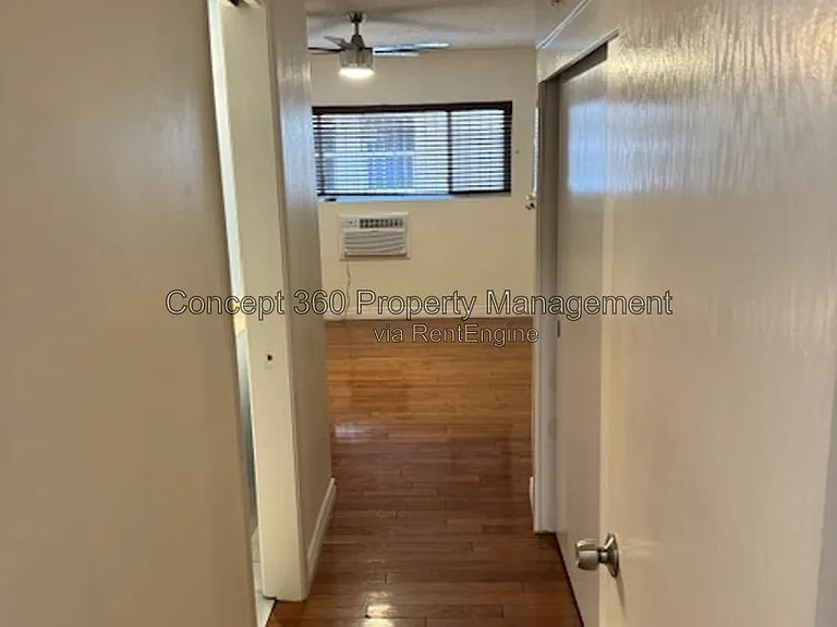 1604 E 2nd St #1H — Photo 32