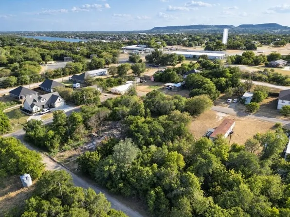 3612 Ottawa Dr, Granbury, TX 76048