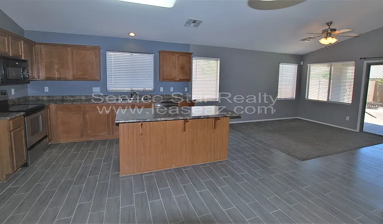 16867 W Belleview St — Photo 9