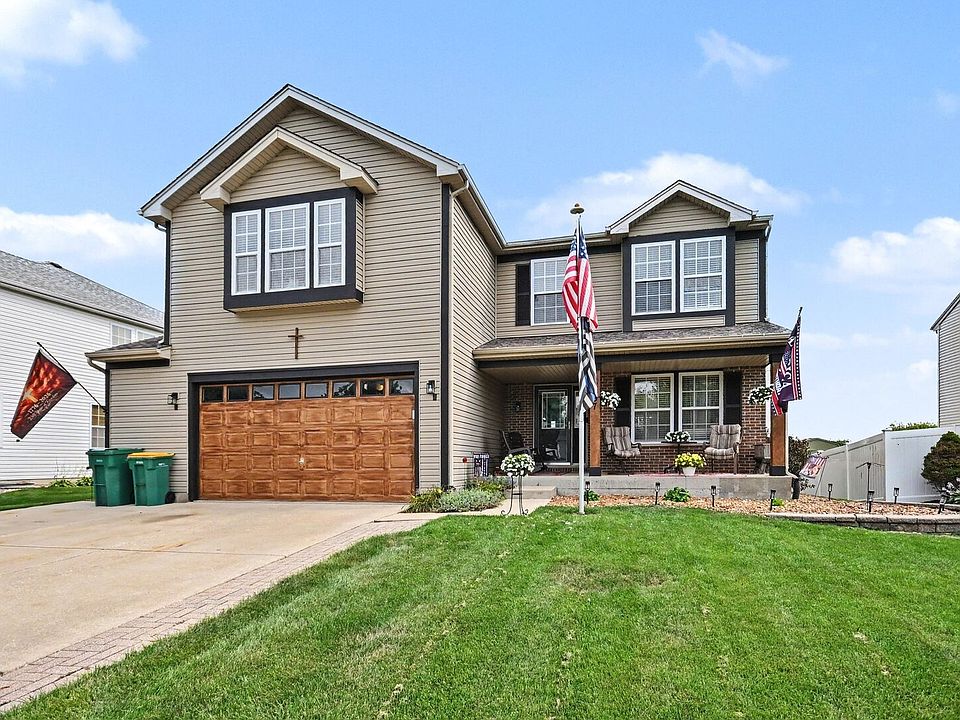 1st image of 15897 Rolland Dr