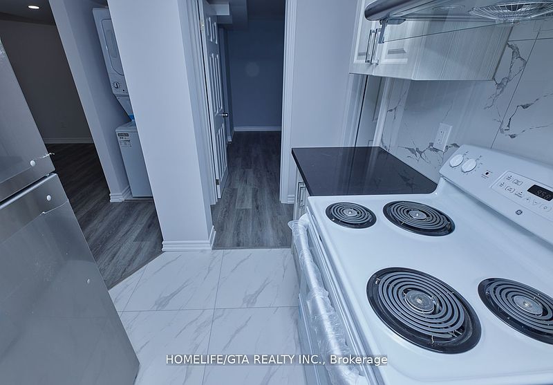 Ajax House for rent - 2 Bedrooms — photo 7