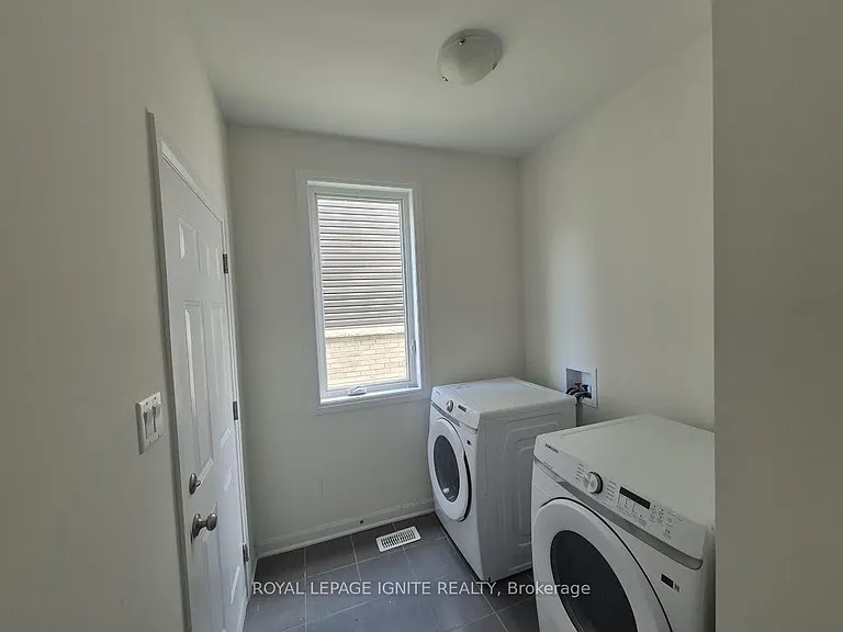 137 Gildersleeve Blvd — Photo 9