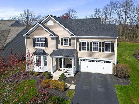 2nd image of 4672 Glen Lakes Dr