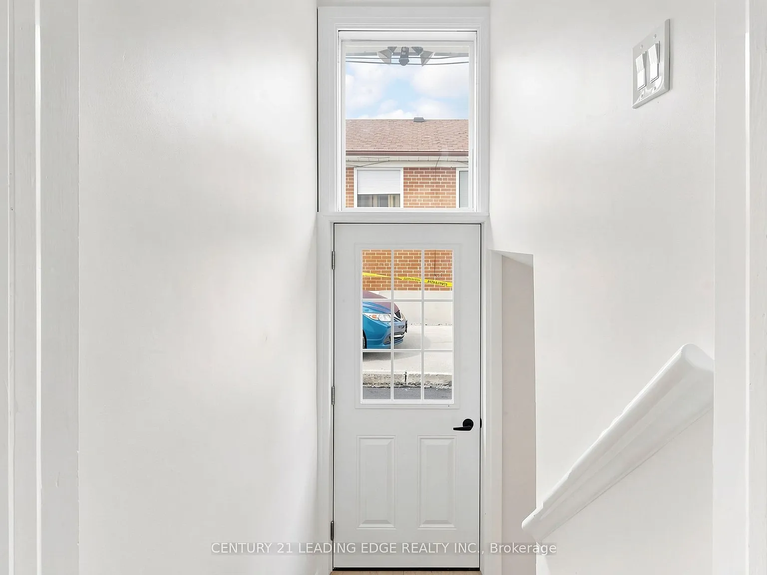 2 bed, $1,990 — Photo 4