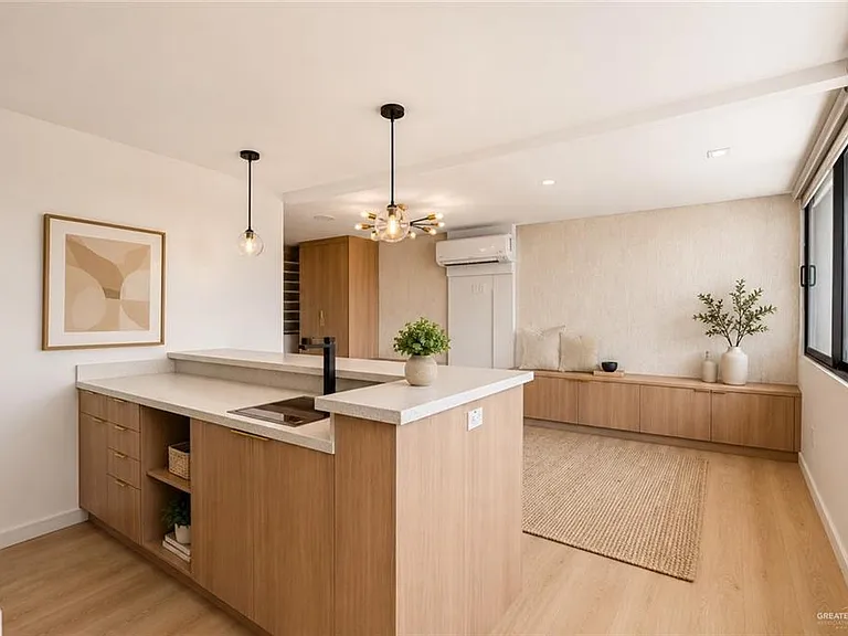 1410 S 7th Ave — Photo 34