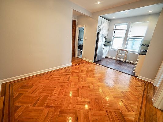 4th image of 34-31 43rd St #3S