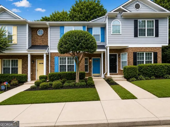2523 Walden Lake Dr, Decatur, GA 30035