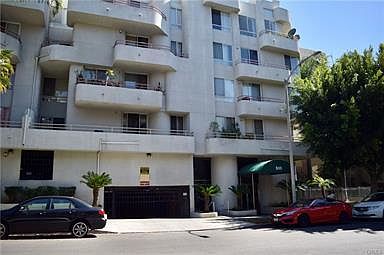 2nd image of 500 S Berendo St APT 402