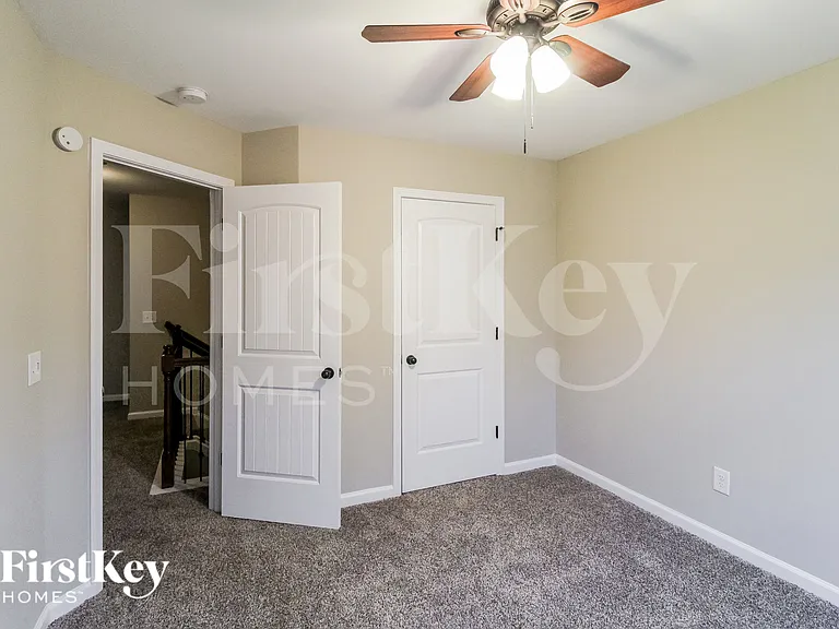 365 White Birch Ln — Photo 9