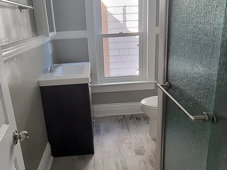 1042 N Clarkson St #2 — Photo 7