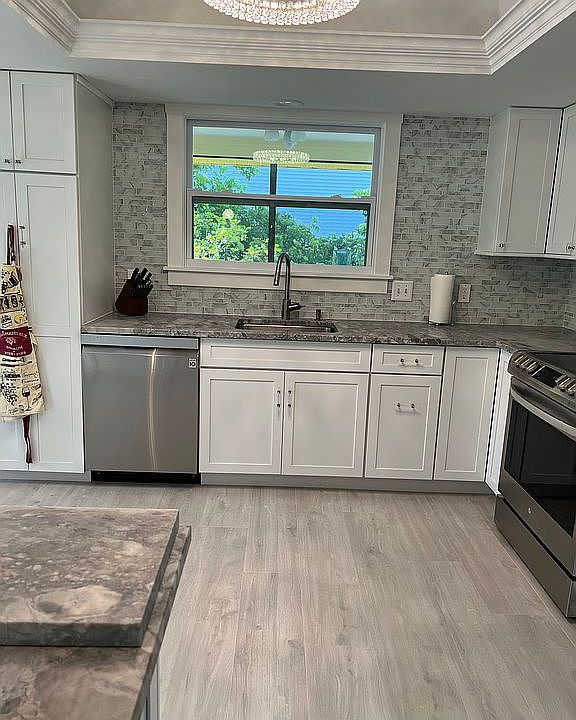 1st image of 1515 Bunting Ln