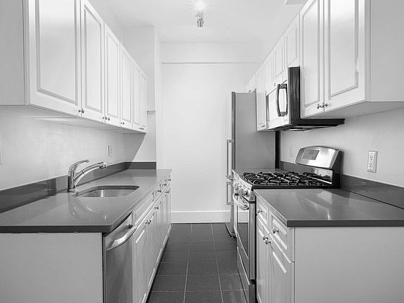 2nd image of 12 E 86th St APT 239
