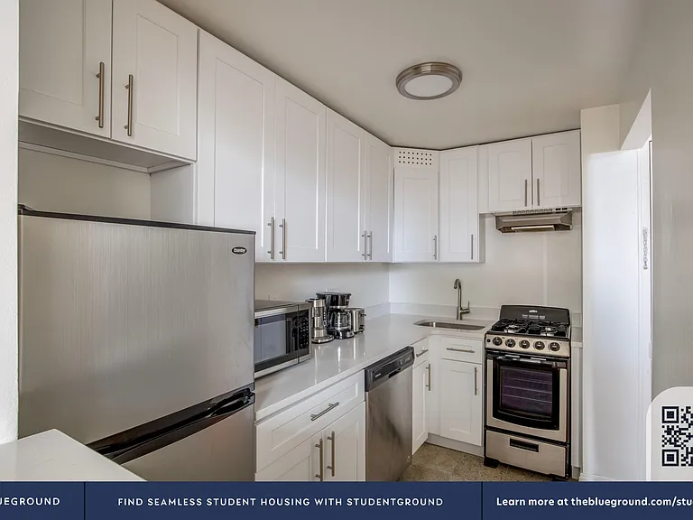 123 E 54th St #4D — Photo 6