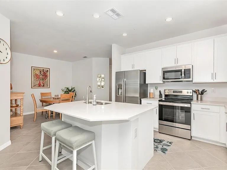 12280 Wellen Golf St #301 — Photo 4