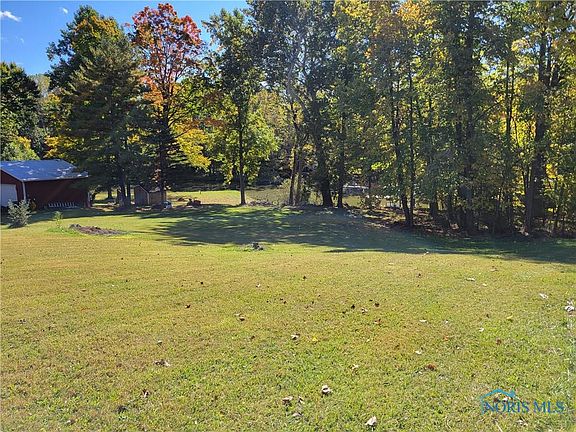 3rd image of 590 Lake Shore Dr #591