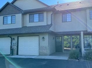 1534 Cottage Dr, Stillwater, MN 55082