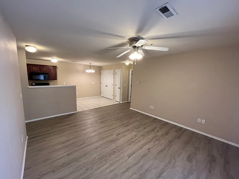 Clifton Height Apartments — Photo 52