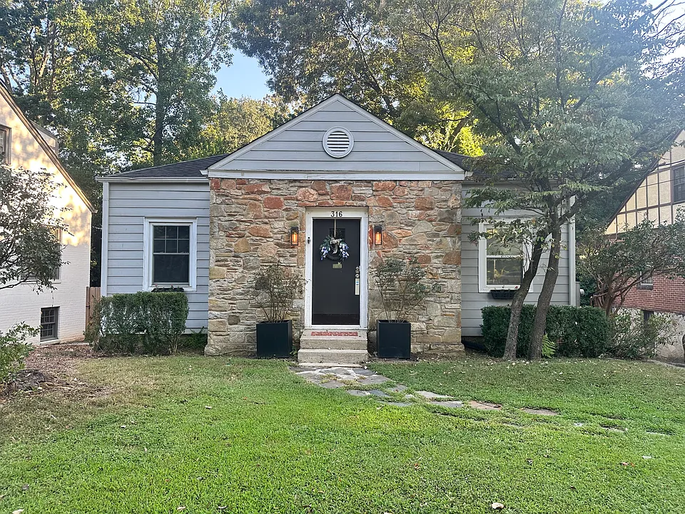 316 Coventry Rd