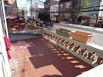 Rented by Zikos Realty Services