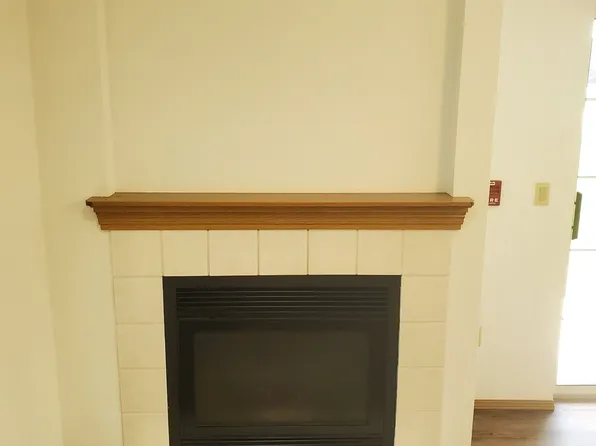 Union Square, 2114-2210 Meadowland Dr #A5465267a, Sheboygan, WI 53081