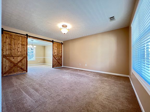4th image of 7235 Coral Lake Dr
