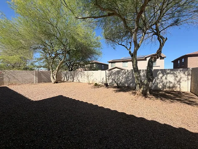 43514 N 44th Ave — Photo 23