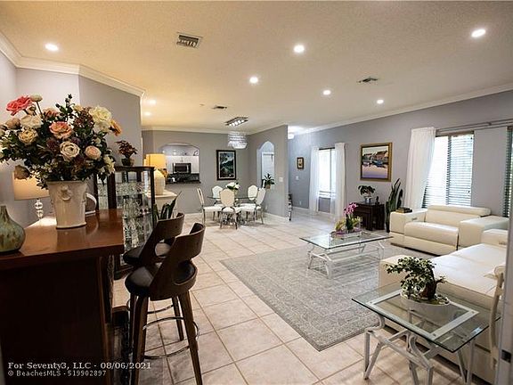 5th image of 1231 SW 48th Ter #1231