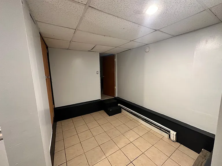 324 Admiral St #LL — Photo 5