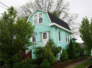 20 Worden Ave, Hopelawn, NJ 08861