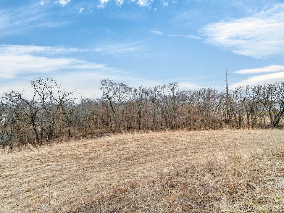 2nd image of 248 Alder Blvd