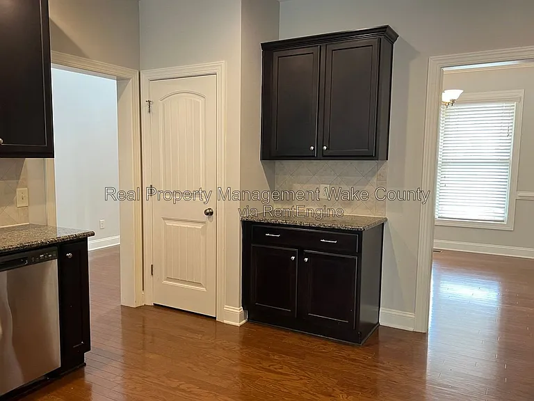 421 Rams Loop — Photo 9