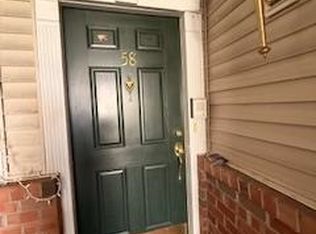 58 Tottenham Ct, Jersey City, NJ 07305