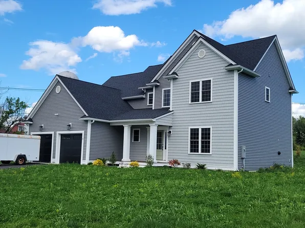 8 Bayliss Way, Uxbridge, MA 01569