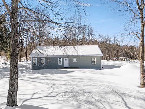 2nd image of 370 Hare Road