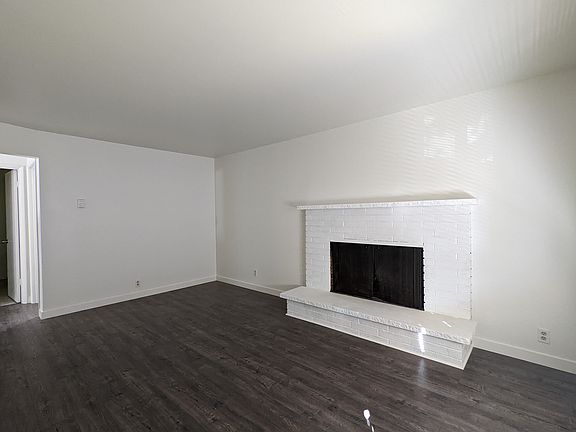 5th image of 1304 6th Ave N #1/2