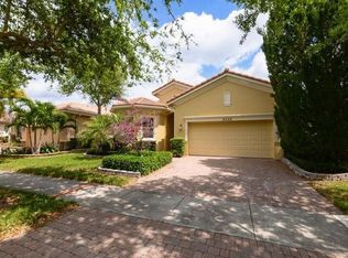 9592 SW Nuova Way, Port Saint Lucie, FL 34986