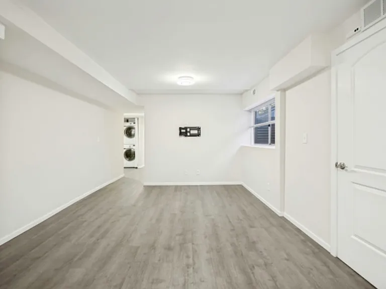 1837 E Richard Rd — Photo 6