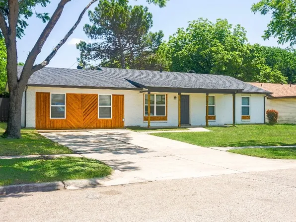 610 SW 16th St, Grand Prairie, TX 75051