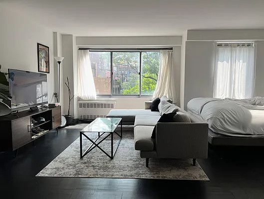 Rented by Compass | media 6