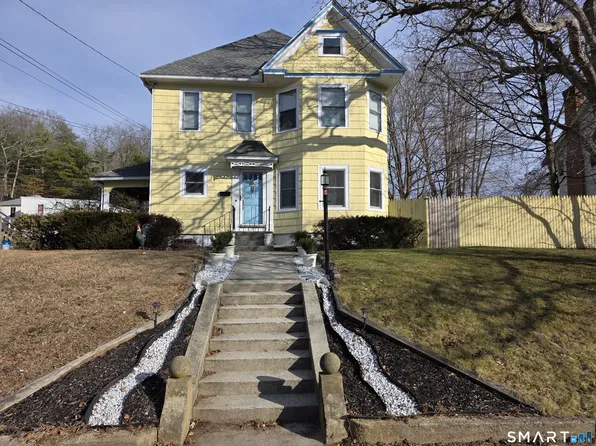 55 Mechanics Street, Putnam, CT 06260