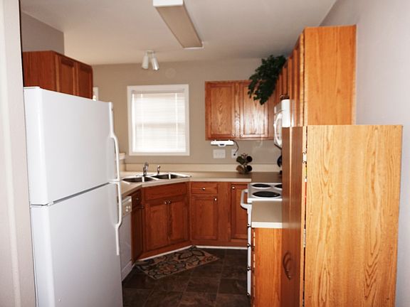 Kitchen appliances convey!