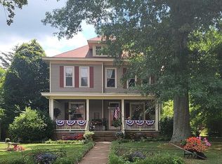 240 Jackson Ave, Lawrenceburg, TN 38464