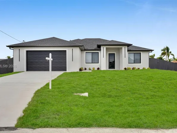 910 NW 36th Pl, Cape Coral, FL 33993