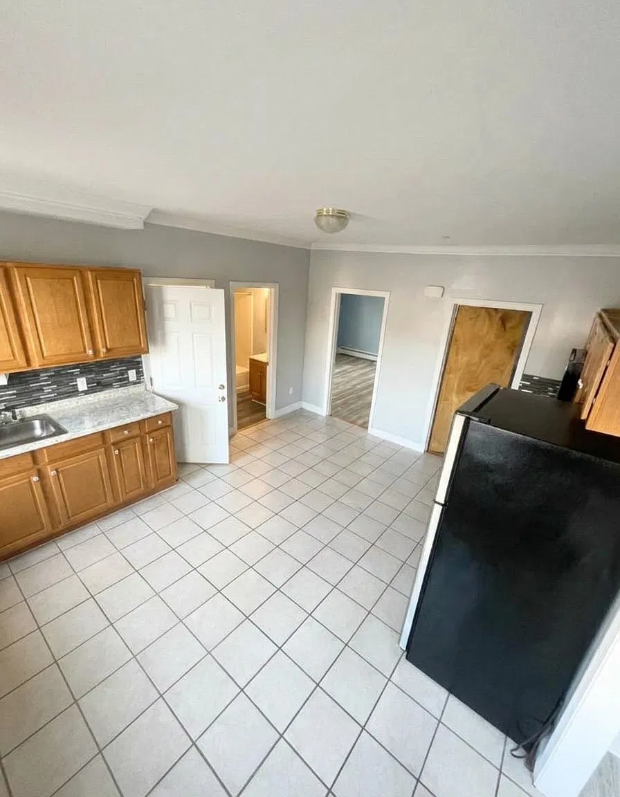 103 Hamlet Ave — Photo 3