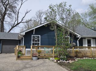 26458 W Grapevine Ave, Antioch, IL 60002