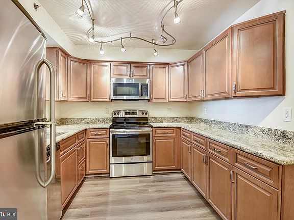 2nd image of 610 N West St APT 305